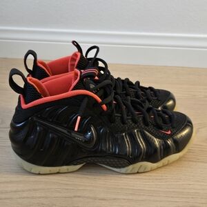Foamposite - Black Yeezy